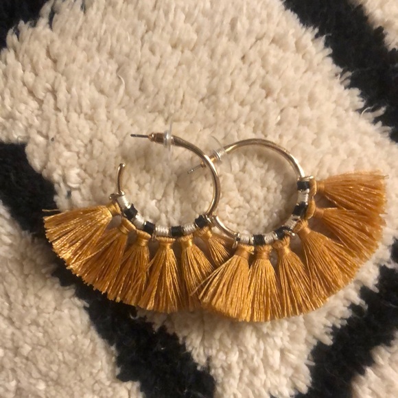 Anthropologie Accessories - Adorable anthropology earrings that I never used